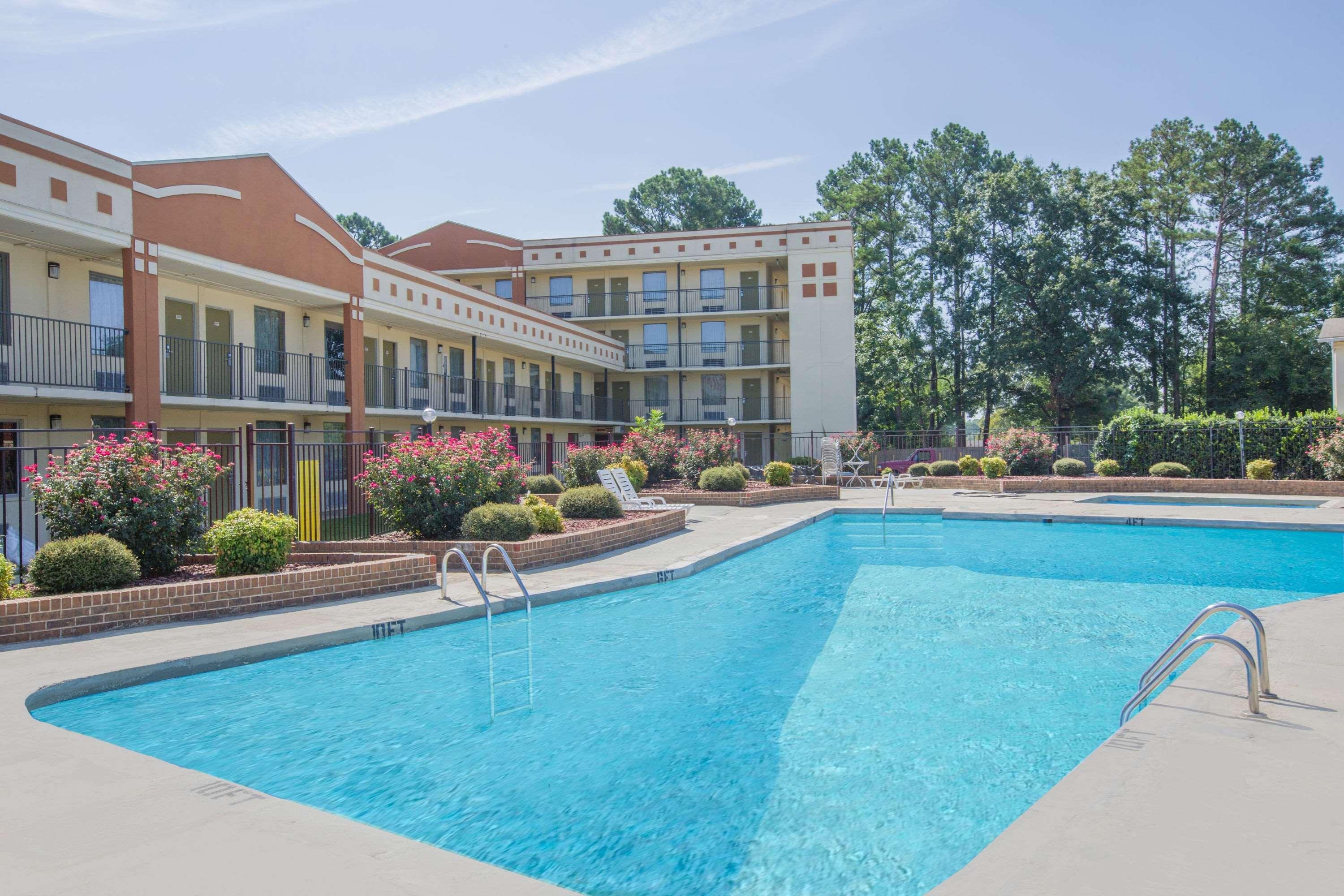 Hotel Super 8 By Wyndham Jasper Exterior foto