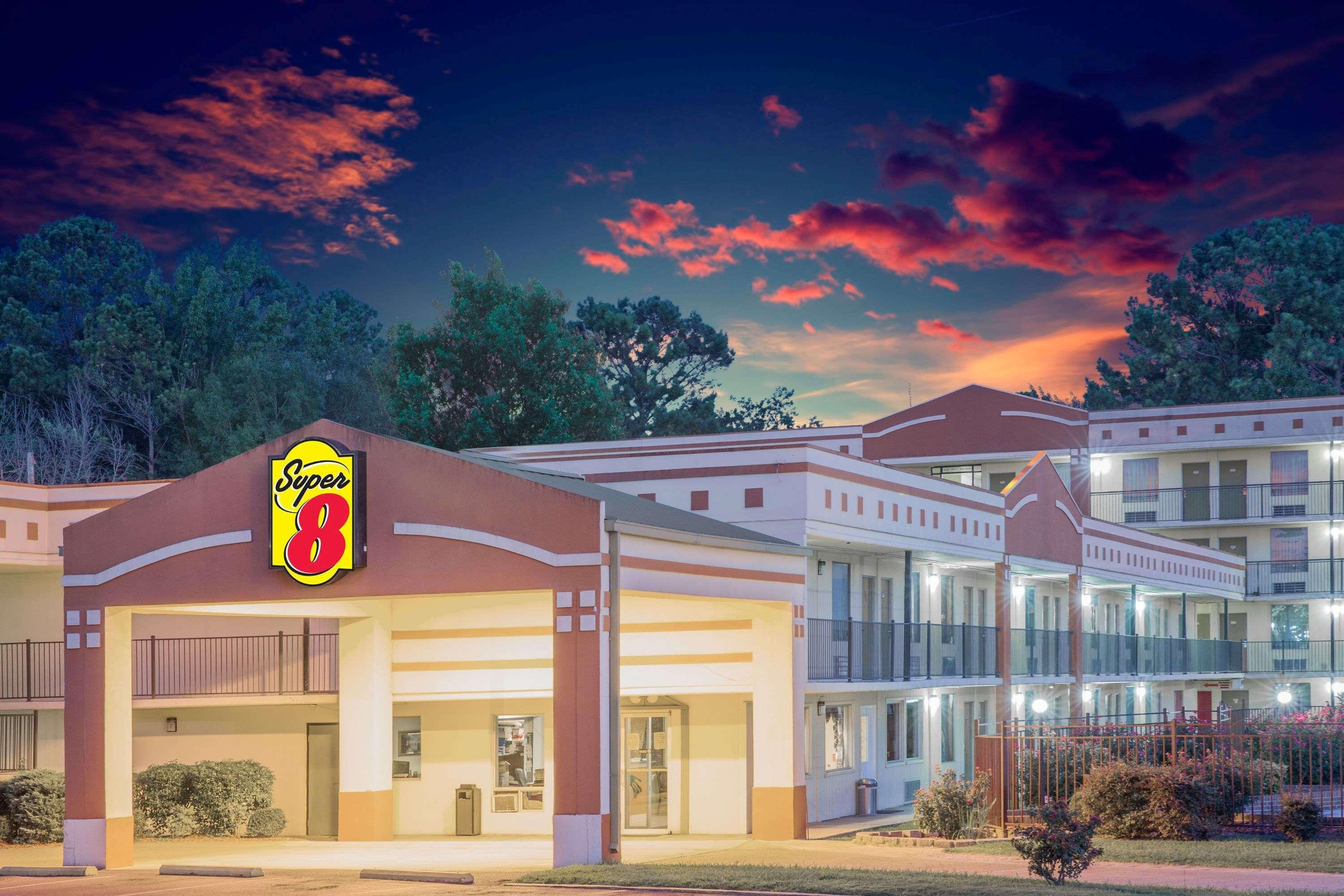 Hotel Super 8 By Wyndham Jasper Exterior foto